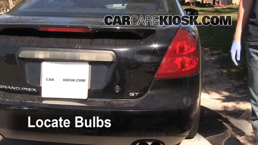 2004 Pontiac Grand Prix GT1 3.8L V6 Lights Tail Light (replace bulb)